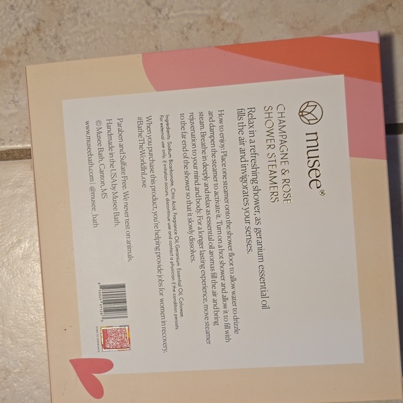 NWT Musee CHAMPAGNE AND ROSE Shower Steamers - Picture 2 of 2